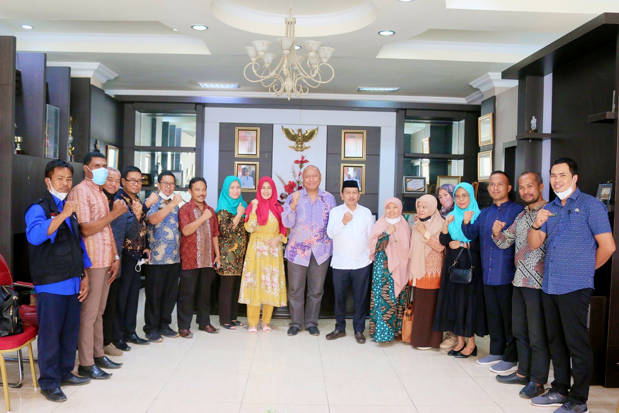 Bupati Pasangkayu Terima Kunjungan Silaturrahmi Petinggi Unsulbar